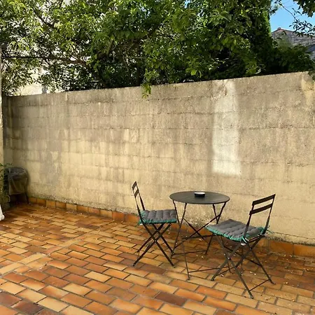 شقة Appartement Cosy Au Coeur Du Centre Historique De Saintes